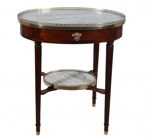 XVIIIe siècle - Table bouillotte en acajou époque Louis XVI