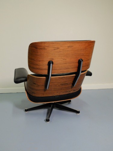 Fauteuil Lounge chair et son ottoman par Eames - 1978 - Antiquités Olivier Alberteau