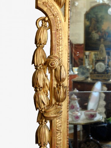 Important miroir d'époque Louis XVI en bois doré - Louis XVI