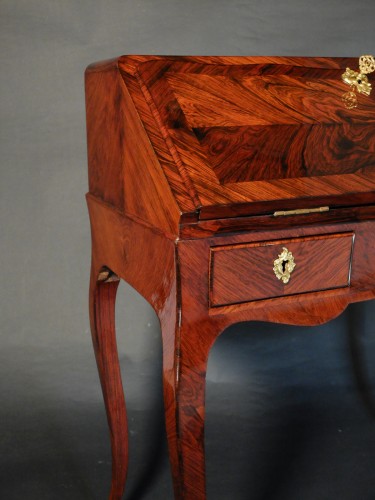 Antiquités - Louis XV period desk