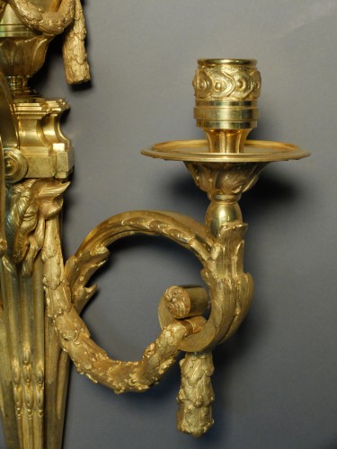 18th century - Pair of Louis XVI period ram sconces by Delafosse 