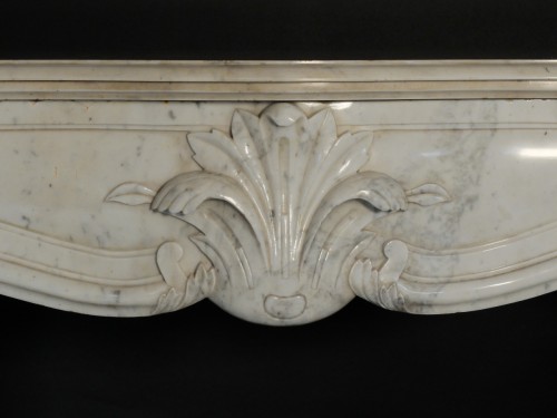 18th Century Fireplace In White Marble  - 