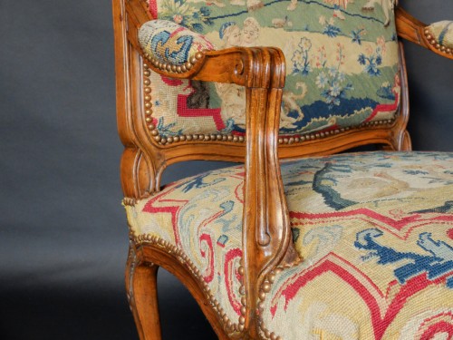 Suite de 4 fauteuils à la Reine estampillés de Delanois - Louis XV