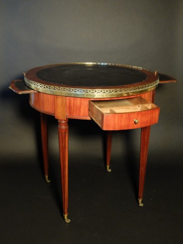 Bouillotte table and its tray from the Louis XVI period  - Furniture Style Louis XVI