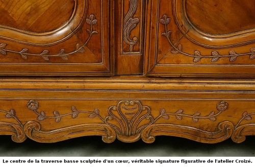 Armoire rennaise de mariage signée Croizé et datée 1836 - 