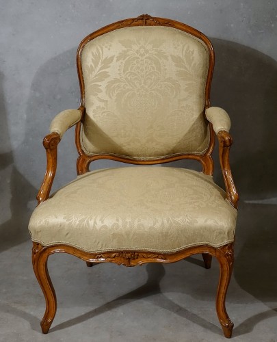 Paire de fauteuils à dossiers plats - Paris XVIIIe - Sièges Style Louis XV