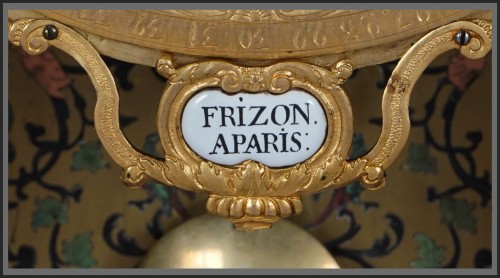 Cartel d'applique signé FRIZON d'époque Louis XIV - Antiquités Rigot et Fils