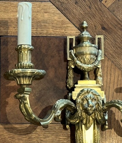 Paire d'appliques au Mufle de lion en bronze doré fin 19e - Napoléon III