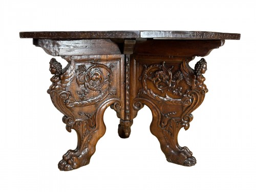 Florentine ceremonial table, early 16th century in Tuscany.