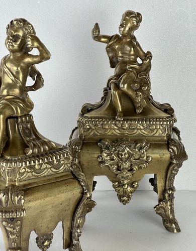 A pair oflate 17th/early 18th century  gilt-bronze chenets - Decorative Objects Style French Regence