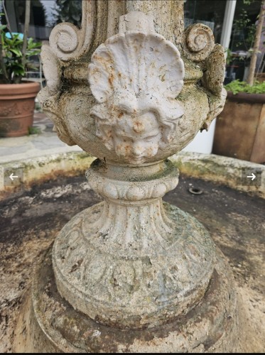 XIXe siècle - Fontaine au putti en fonte de fer, travail du Val d'Osne du XIXe siècle