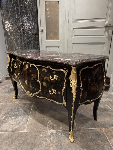 XIXe siècle - Commode en laque de Chine attribué à la Maison Jansen