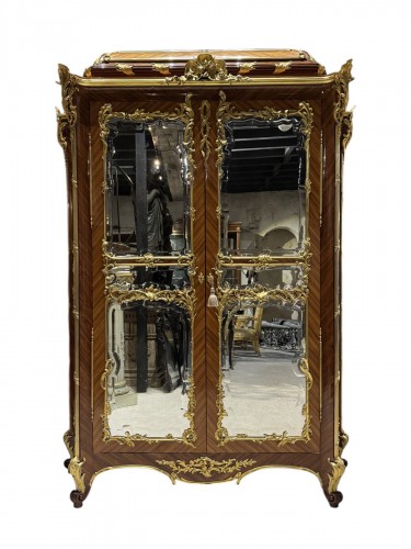 Armoire d’apparat en marqueterie et bronzes dorés attribué à Joseph Emmanuel Zwiener