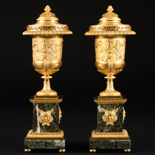 Objet de décoration Cassolettes, coupe et vase - Paire de cassolettes Directoire attribuée à Jean-Baptiste Héricourt