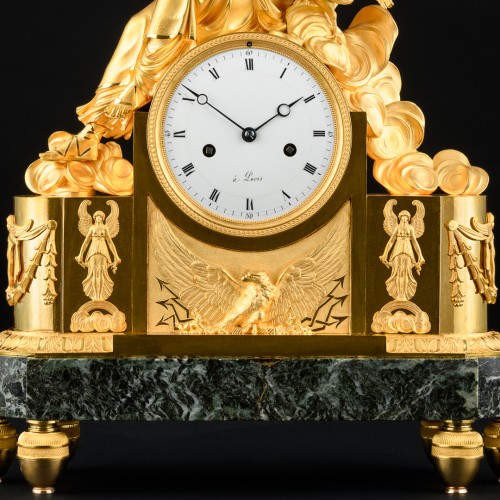 Horlogerie Pendule - Héra avec paon, pendule Empire mythologique vers 1810