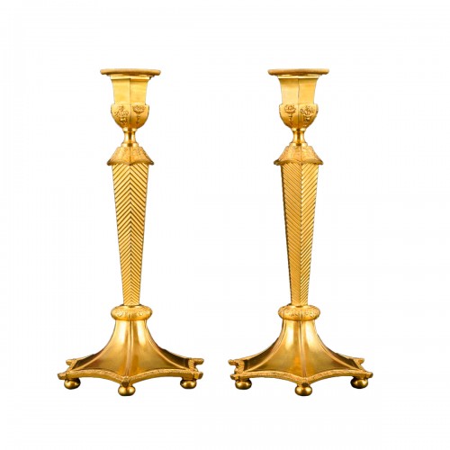 Large pair of Empire candlesticks "à la pagode“