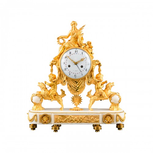 Louis XVI period mantel clock “Abundantia” - circa 1790