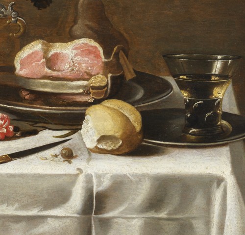 Tableaux et dessins Tableaux XVIIe siècle - Nature morte au pichet, à la tazza, au jambon et à l’œillet. Atelier de Pieter Claesz
