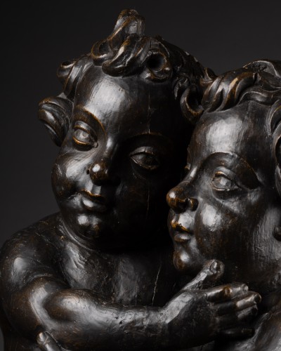  - Amours enlacés sculptés – Flandres XVIIe siècle