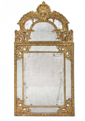 XVIIIe siècle - Miroir quadrangulaire à parecloses en bois doré d’époque Régence