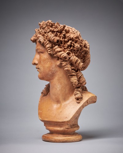 Buste de Flore en terre cuite, XIXe siècle - Sculpture Style 