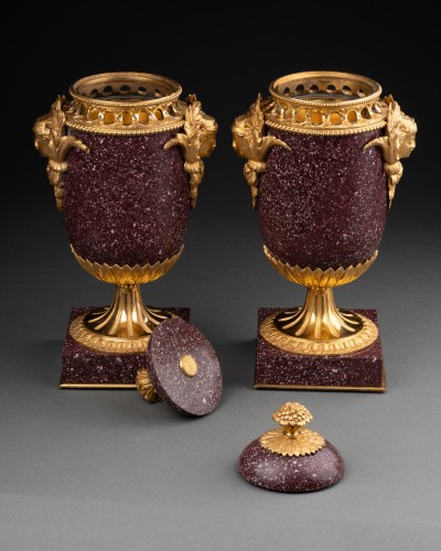 Empire - Paire de pots-pourris en porphyre, Rome vers 1800-1810