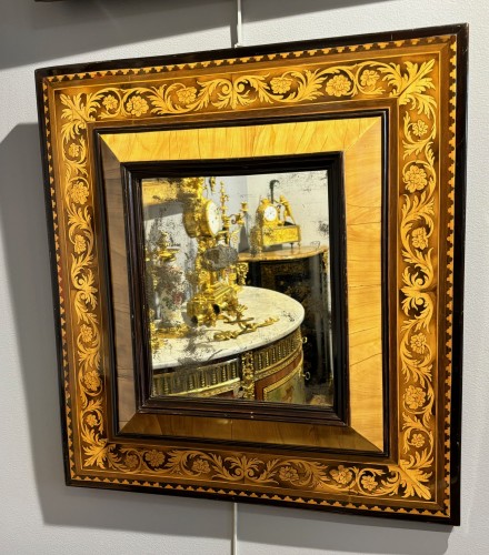 Paire de miroirs en marqueterie, Dauphiné époque Louis XIV - Louis XIV