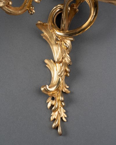 Paire d’appliques rocailles, Paris époque Louis XV vers 1750 - Louis XV