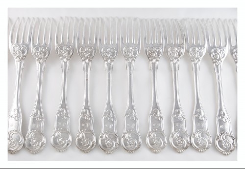 Queillé and Béguin for Odiot - Sterling silver cutlery set for 12 - Louis-Philippe