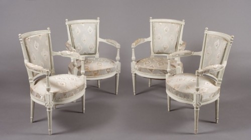 Suite de quatre fauteuils en cabriolet époque Directoire, XVIIIe siècle - Directoire