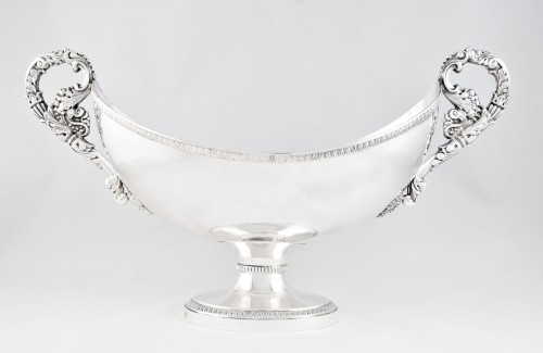 Paris, 1819-1838 – Large silver centerpiece bowl with masks, Vieillard mark - silverware & tableware Style Restauration - Charles X