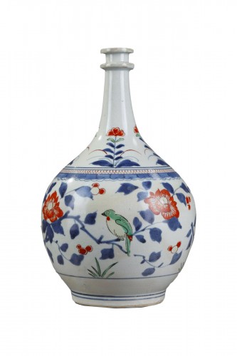 Porcelain pharmacy bottle - Japan around 1700