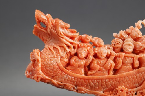 Asian Works of Art  - Coral sculpture dragon boat China 1900 - 1930