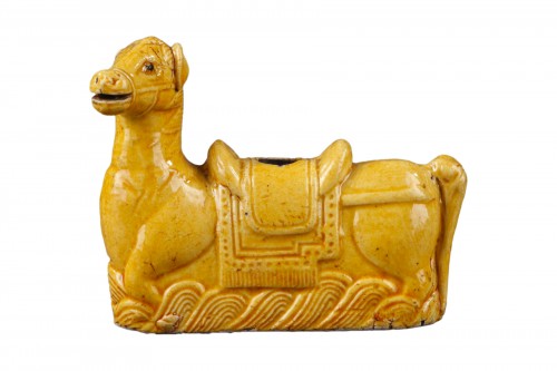 Yellow enamelled biscuit dropper - Kangxi 1662/1722