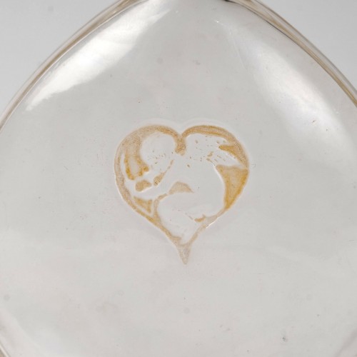1920 René Lalique - Perfume Bottle l&#039; Amour Dans Le Coeur Glass for Arys - 