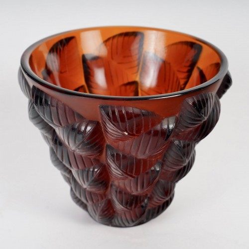 1927 René Lalique - Vase Moissac Red Amber - Glass & Crystal Style Art Déco