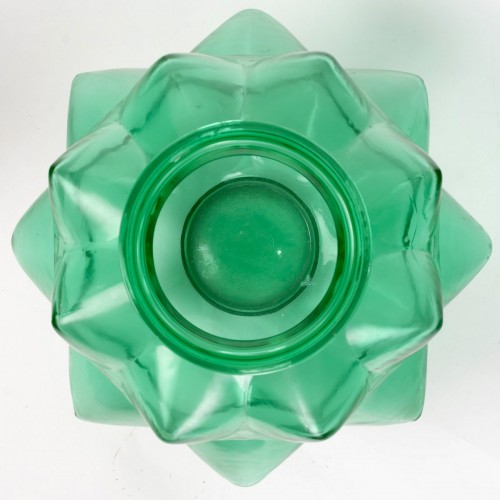 1927 René Lalique - Vase Champagne vert émeraude - BG Arts