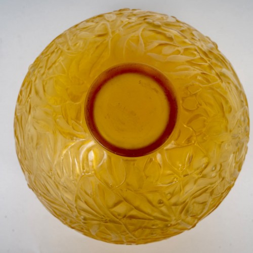 1920 René Lalique - Yellow Amber Gui Mistletoe Vase - 