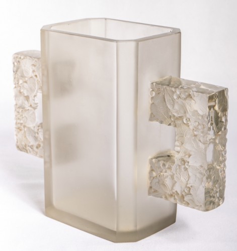1929 René Lalique - Vase Margaret - Glass & Crystal Style Art Déco