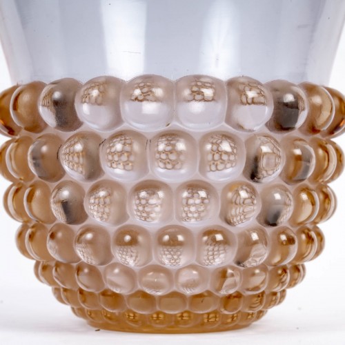 1930 René Lalique - Graines Seeds Vase - 