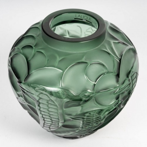Glass & Crystal  - Lalique France - Courlis Vase