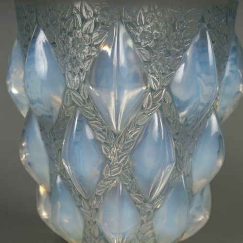 1927 René Lalique - Vase Rampillon - BG Arts