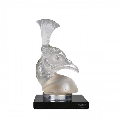 1928 René Lalique - Car Mascot Paon Peacock