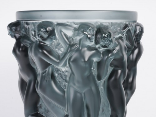 Verrerie, Cristallerie  - Lalique France - Vase Bacchantes