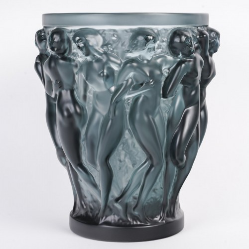 Lalique France - Vase Bacchantes - BG Arts