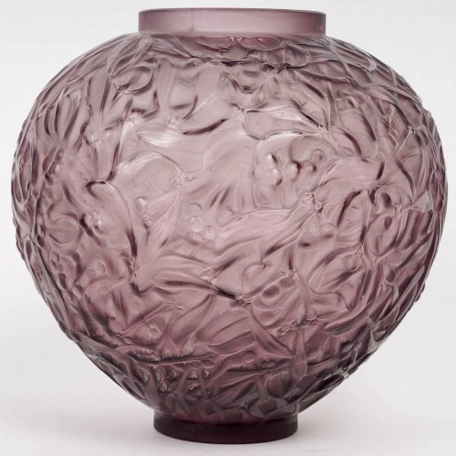 1920 René Lalique - amethyst Gui Mistletoe Vase - Glass & Crystal Style Art Déco