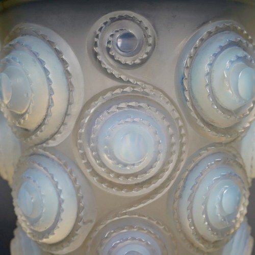 1930 René Lalique - Vase Spirales - 