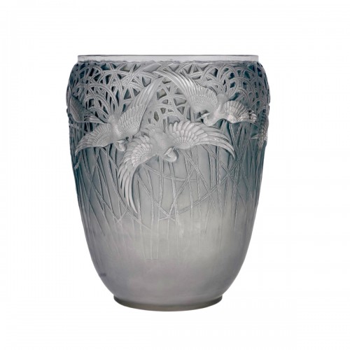 1926 René Lalique - Vase Aigrettes Frosted