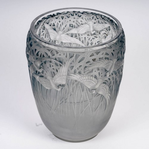 1926 René Lalique - Vase Aigrettes Frosted - Art Déco