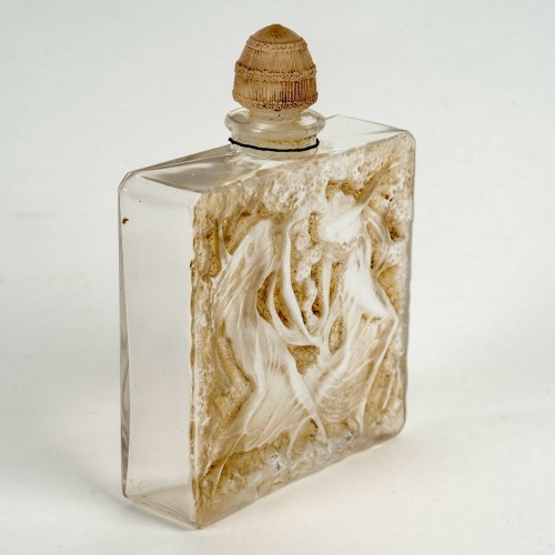 1923 René Lalique - Perfume Bottle Elegance for D&#039;Orsay - Glass & Crystal Style Art Déco